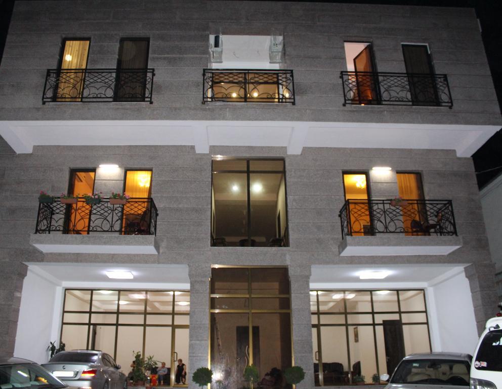 Argopalace Kʼutʼaisi Exterior foto